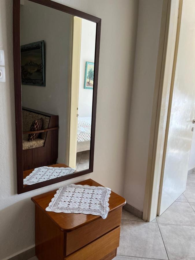 Xronis Apartments 네아 미카니오나 외부 사진